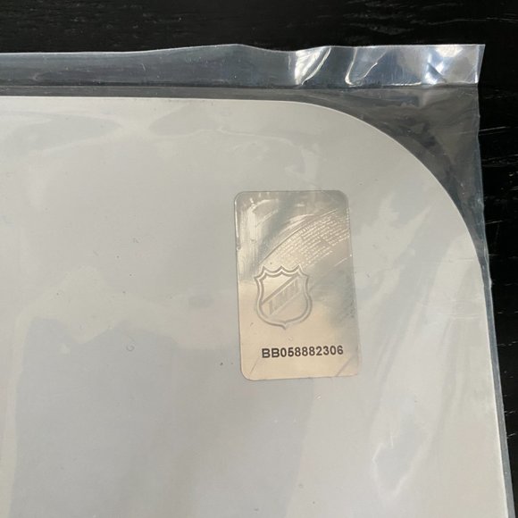 Official NHL - Arizona Coyotes - Plastic Sign 11" x 17" - Reserved Parking - Picture 3 of 5